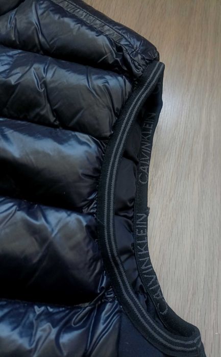 Мъжки елеци Calvin Klein