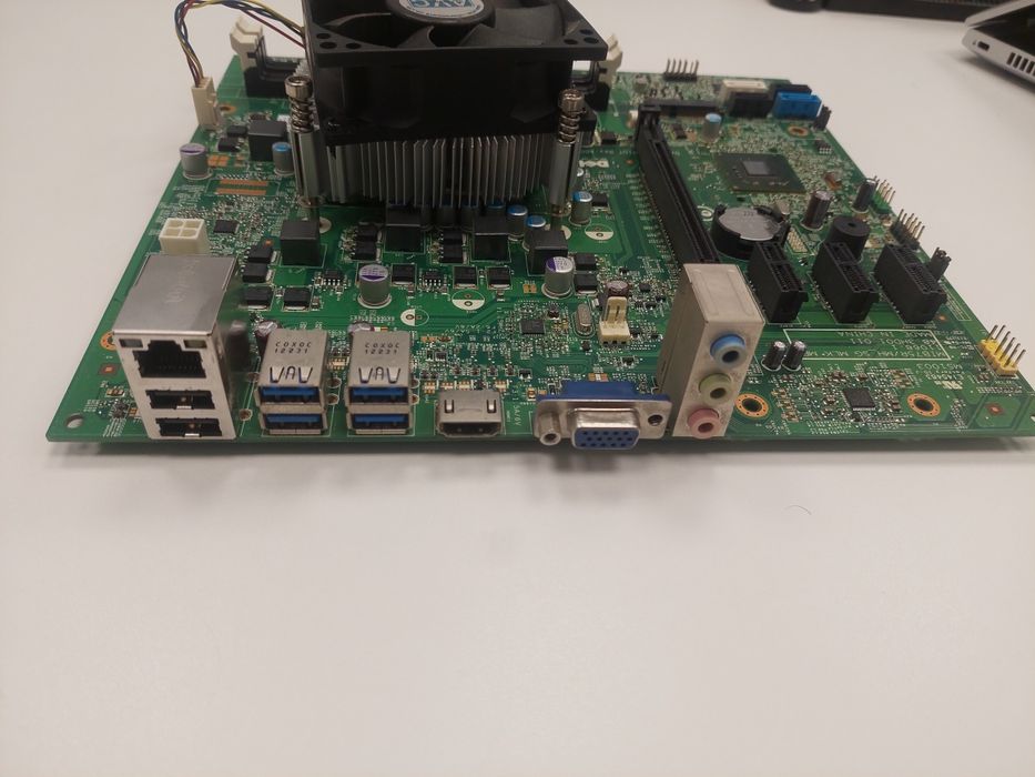 Комплект Дънна платка DELL + Intel Core i3-4130 + охлаждане (LGA1155)