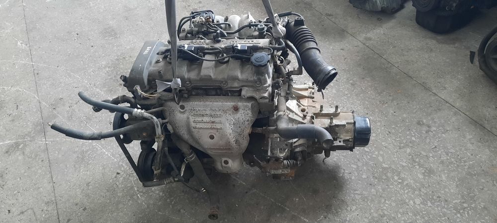 Двигатель и мкпп на  мазда Premacy (премаси) 2.0
