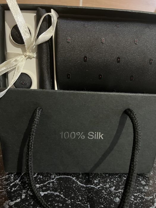 Продам запонки