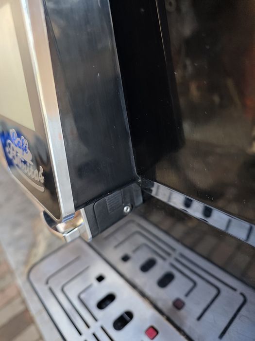 Vând aparat de cafea Cafe Bonitas