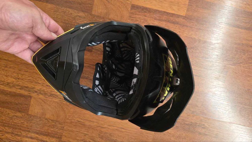 O’Neal Motocross / Enduro / MTB каска – Отлично състояние