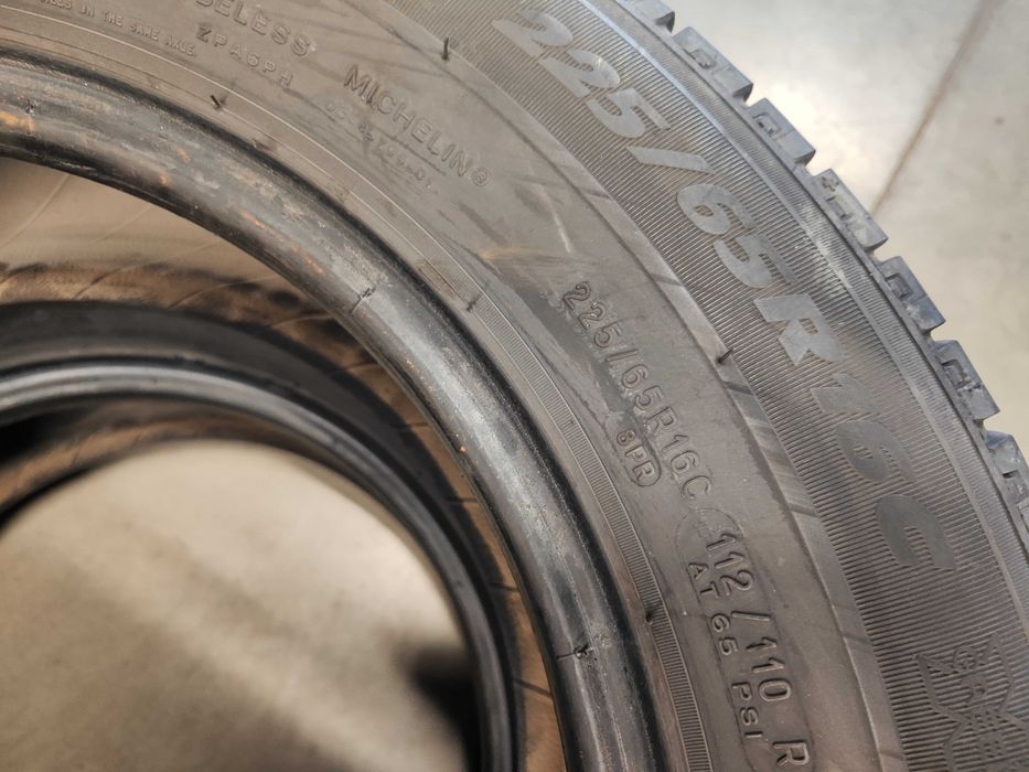 4бр.летни гуми 225/65/16C Michelin