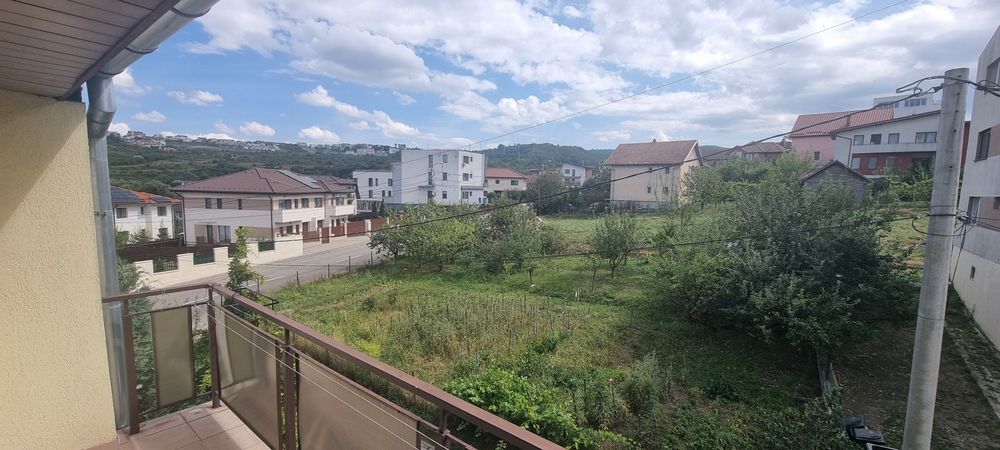 Apartament 3 camere, situat pe 2 nivele