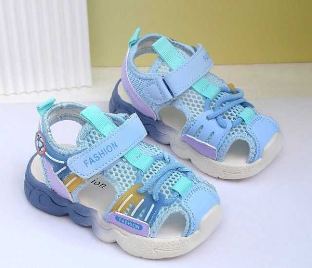 Страхотни детски обувки / сандали Shein