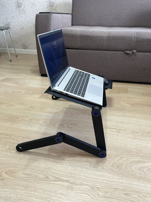 Прдставка для ноутбука и гаджетов