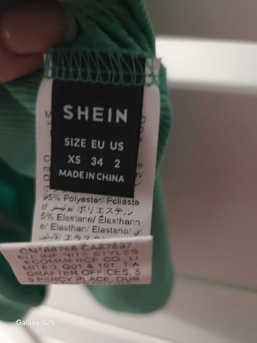 Чисто нова рокля-Хс размер