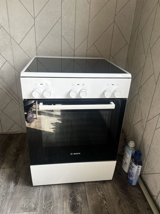Продам электроплиту