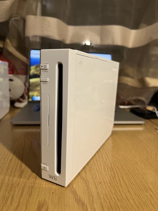Nintendo Wii impecabil Fullbox cu jocuri