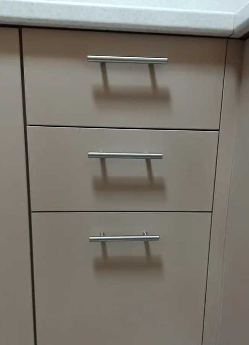 Мебельная Ручка Рейлинг