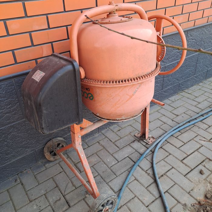 Бетономешалка бу