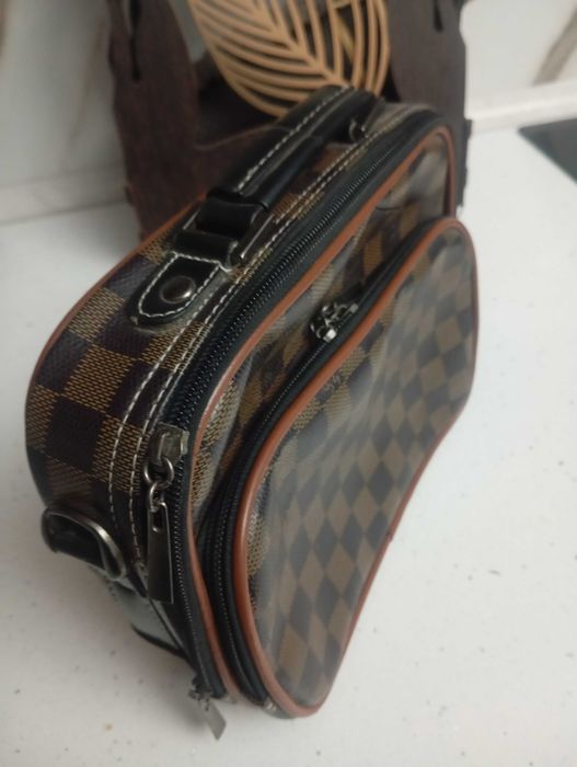 Дамска чанта за  козметика