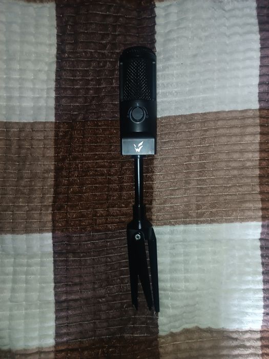 Продам игровой  Микрофон ArdorGaming