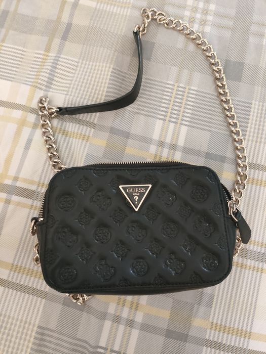 Продам сумку Guess