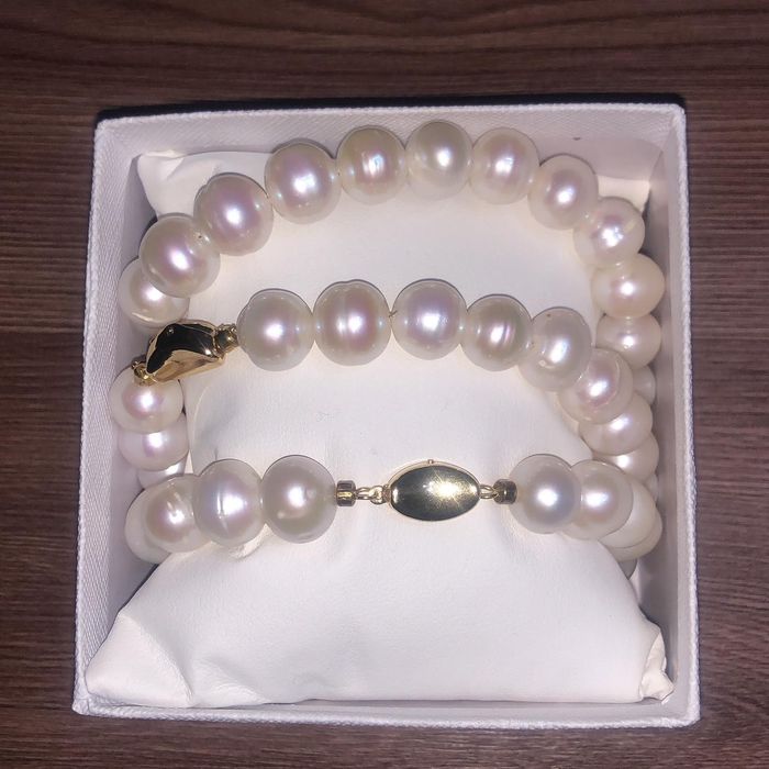 Продам брослеты натуральные