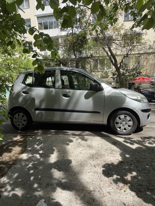 HYUNDAI i10 2010 — imagine 4