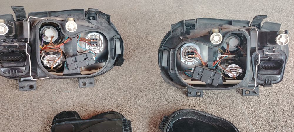 Фарове за голф 4 Хела и Валео