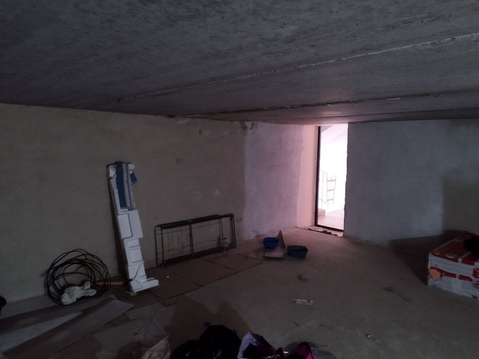 Продам нежилое помещение 10 этаж