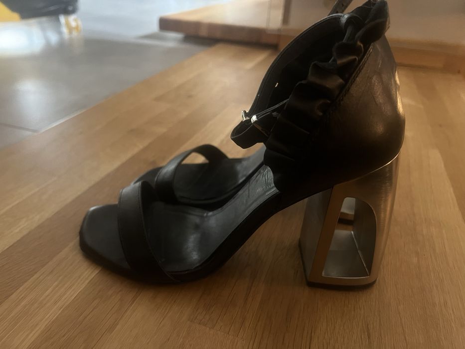 Vic Matie Сандали 37