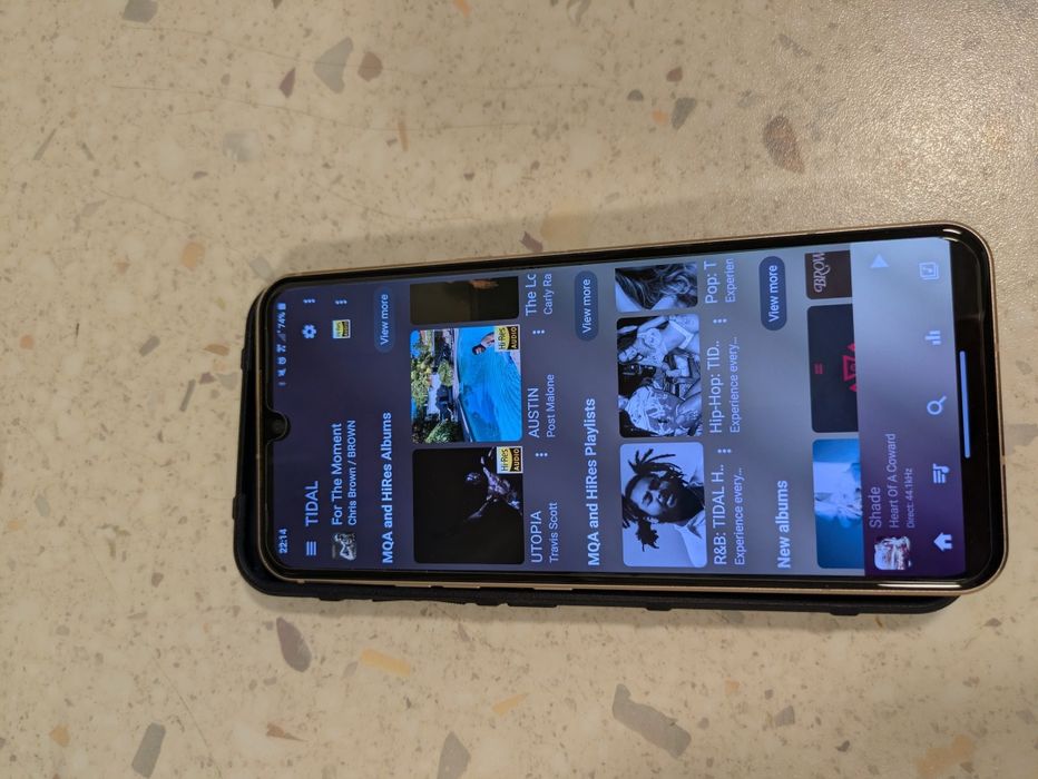 TELEFON LG V60, flagship