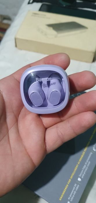 Căști wireless Băsescu mov