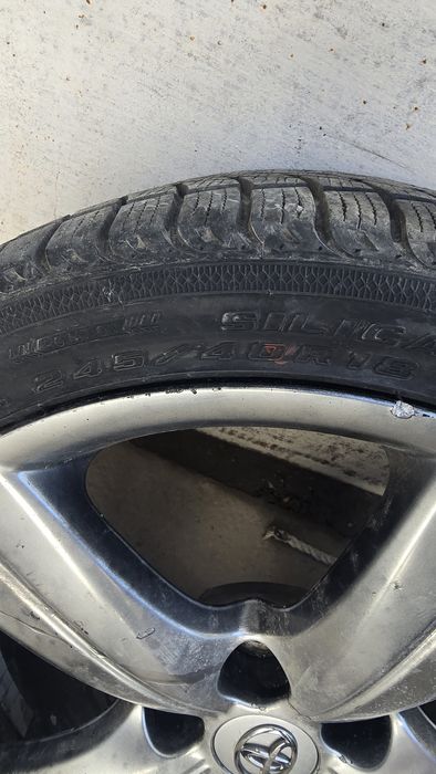 комплект дисков с шинами