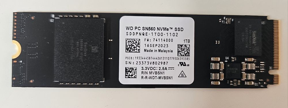 SSD NVME  1TB  WD sn560