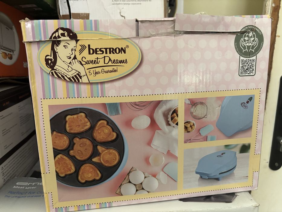 Уред за мини гофрети и кексчета с животинчета Bestron Sweet Dreams (Ретро дизайн)