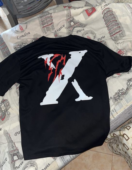 Manfinity EMRG тениска