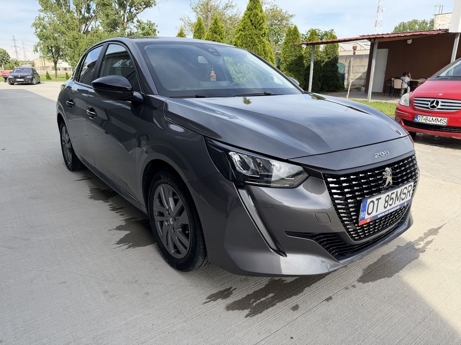 Peugeot 208 1.2 100 cp