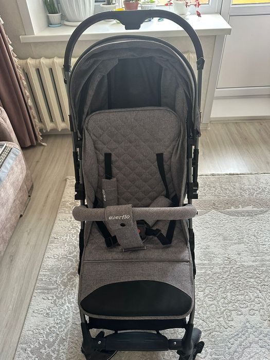 Детская коляска прогулочная