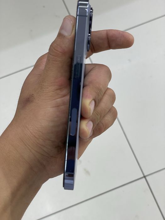 Iphone 13 pro  sotiladi