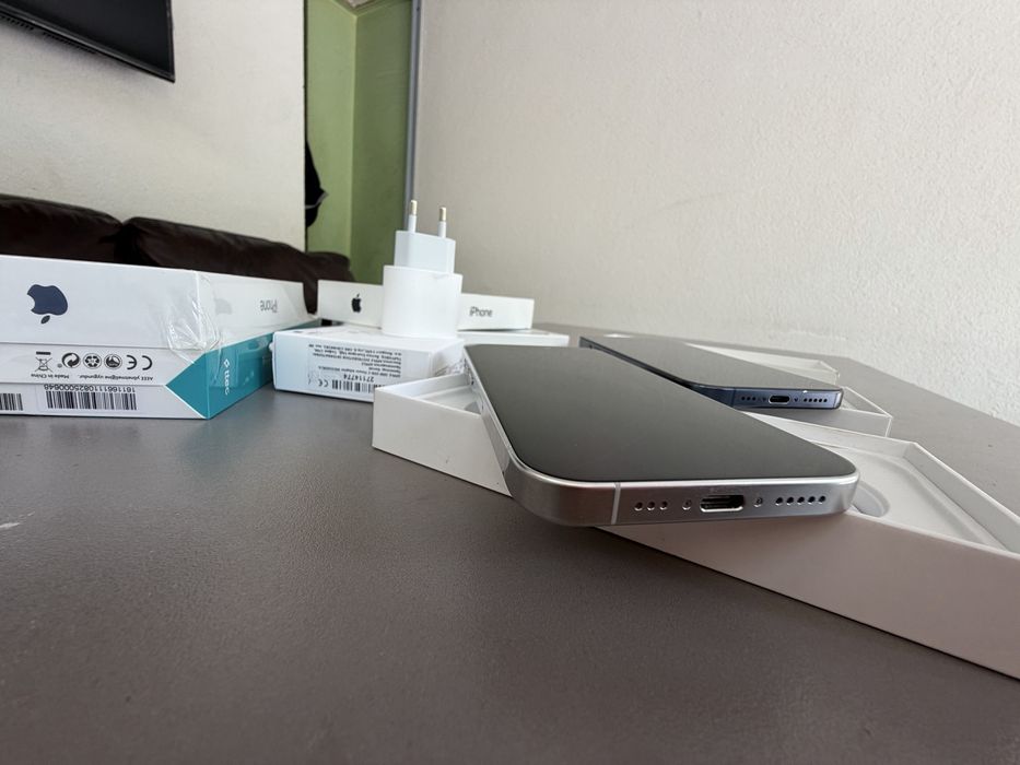 15 pro.512gb.blue.silver.пълен комплект.като нов