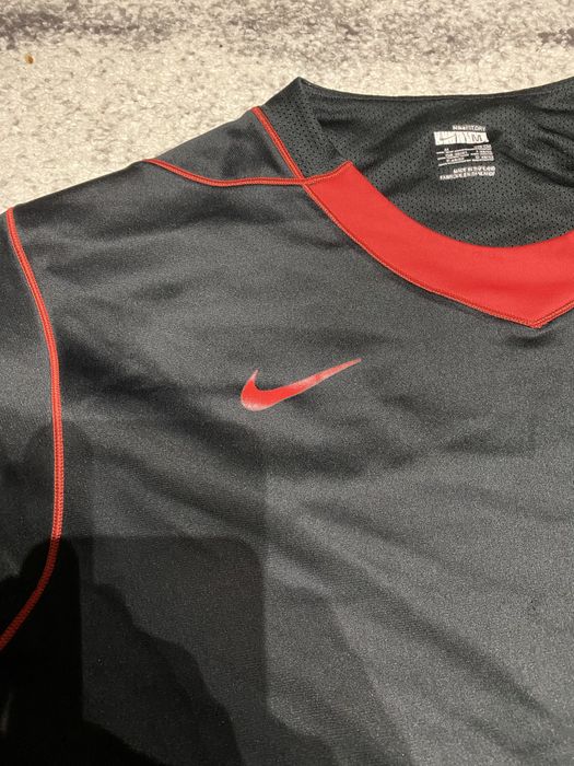 Vand Tricou Nike Negru