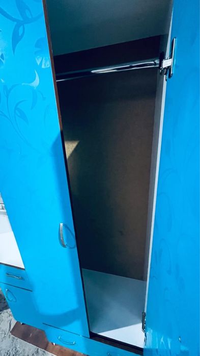 прихожая мебель срочно!!!