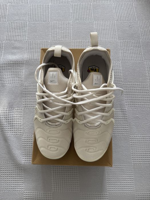 Продавам Nike Vapormax plus (ОРИГИНАЛНИ!)