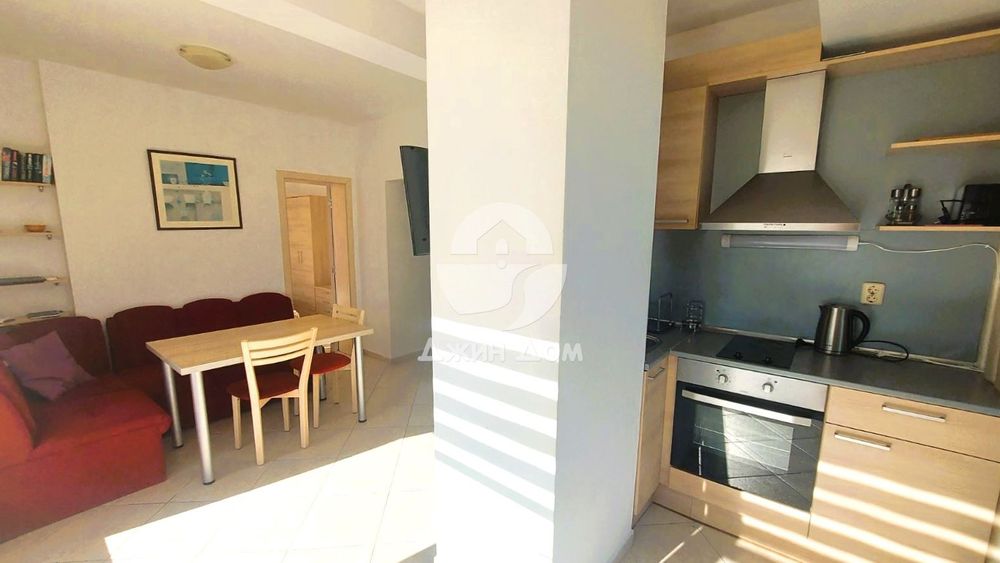 Продава се Тристаен апартамент в с. Кошарица, Област Бургас - 144 кв.м за 660 €/кв.м - Снимка #2