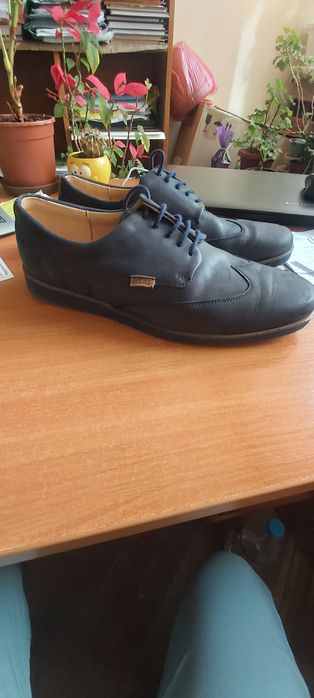 Мъжки обувки 43 номер