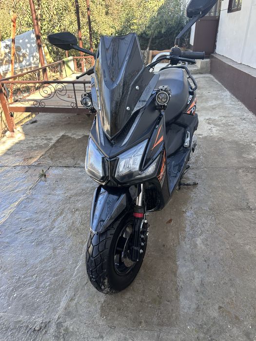 Продаю скутер Самурай