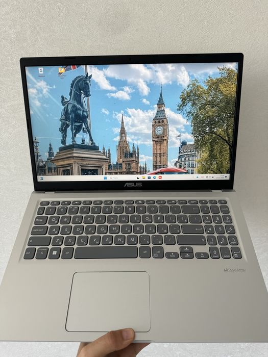 ASUS VivoBook 15 D515DA-BQ1407W