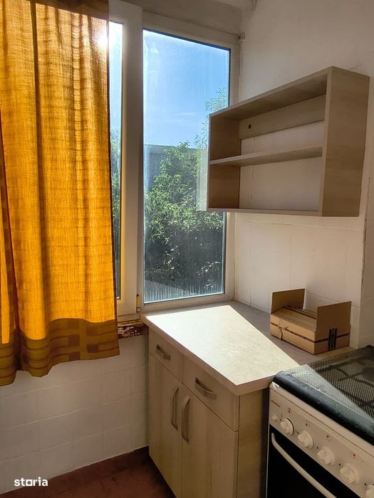 Apartament 3 camere decomandat – Mărășești