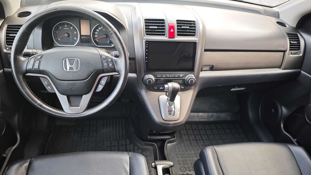 Обслужен Нови Масла/Филтри/Дискове/Накладки/ГУМИ Honda Cr-v