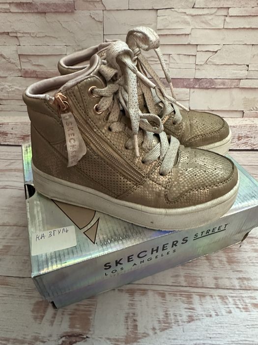 Босоножки Braska новые кожа