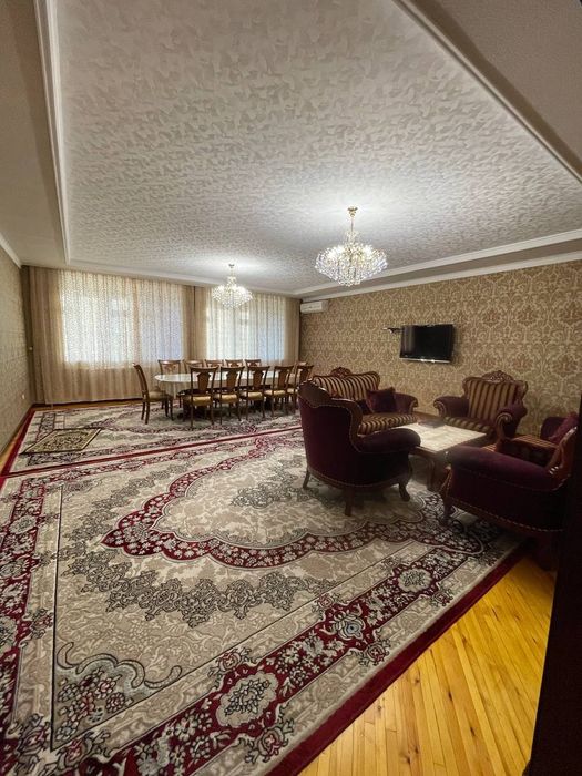 Метро Тинчлик 4комннатная евроремонт  200квм 2санузел