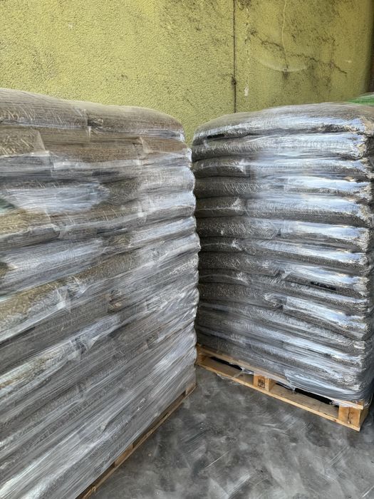 Слънчогледови пелети!Вече и малки чували по 15кг!!!