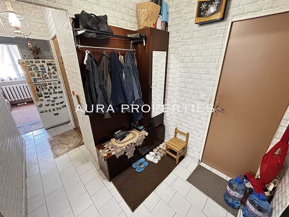 Продава се Двустаен апартамент в Разград, Житница - 75 кв.м за 1217 €/кв.м - Снимка #6