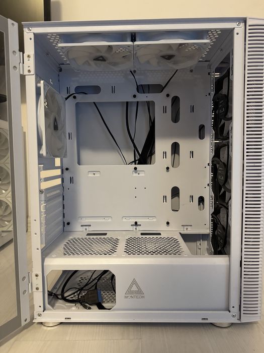 Carcasă Montech X3 Mesh White 6 Fan uri