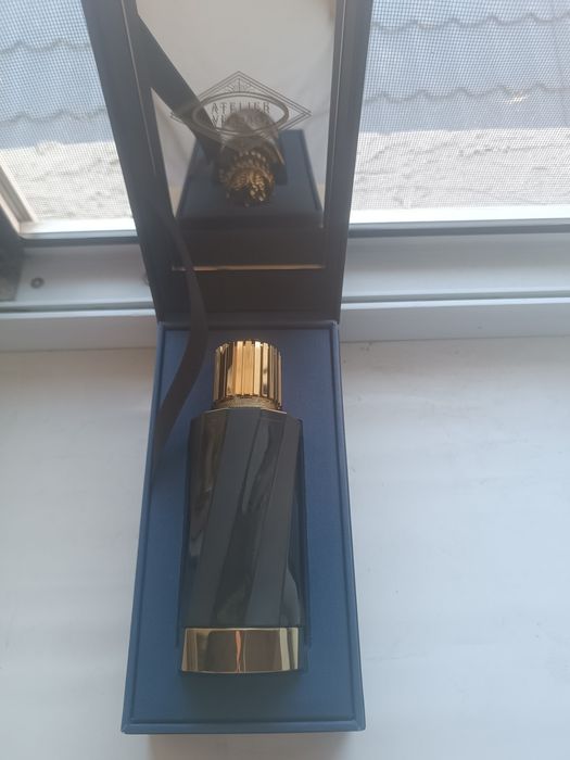 Versace Figue Blanche парфюмерная вода EDP 100 мл, унисекс