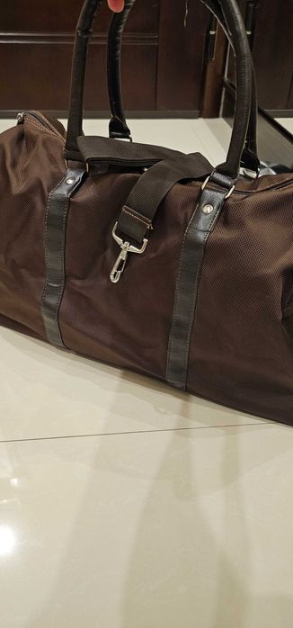 Сак за ръчен багаж