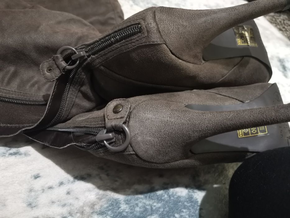 Дамски обувки от велур